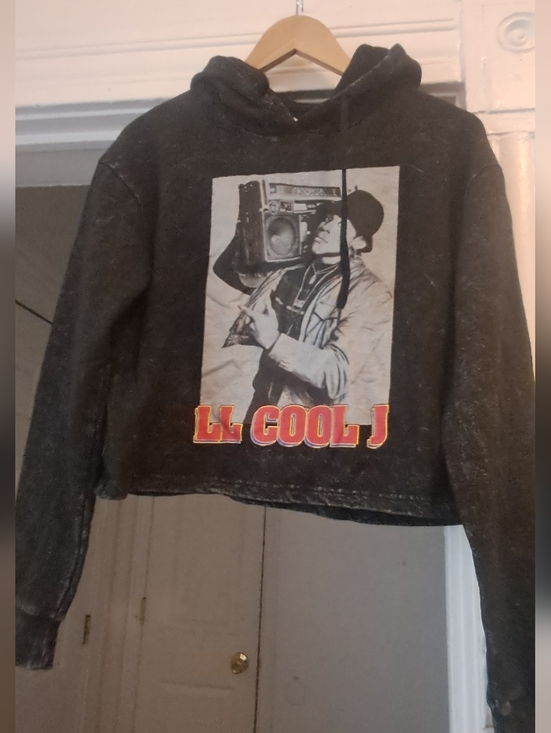 rock the bells Tops - Rock The Bells LL Cool J Graphic Cropped Hoodie